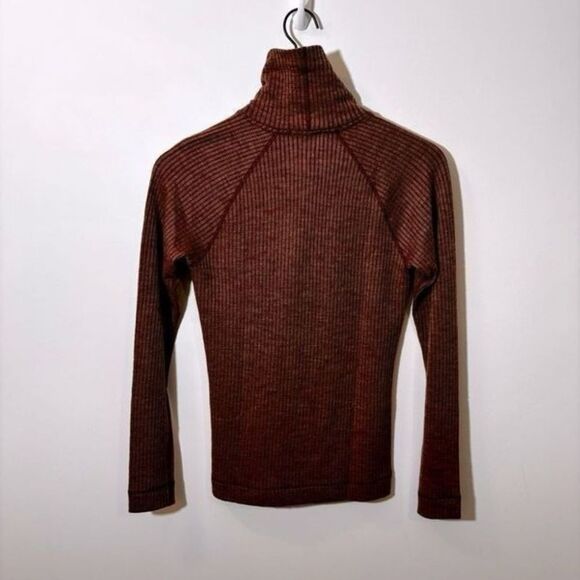Smartwool Thermal Merino Wool Base Layer Rib Turtleneck Sweater NEW XS Pecan - Picture 4 of 15